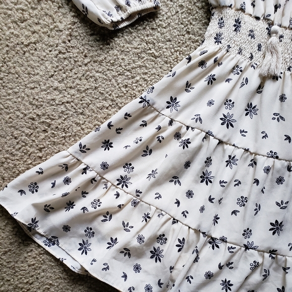 ENTRO Floral Ruffle Mini Dress - Picture 9 of 10